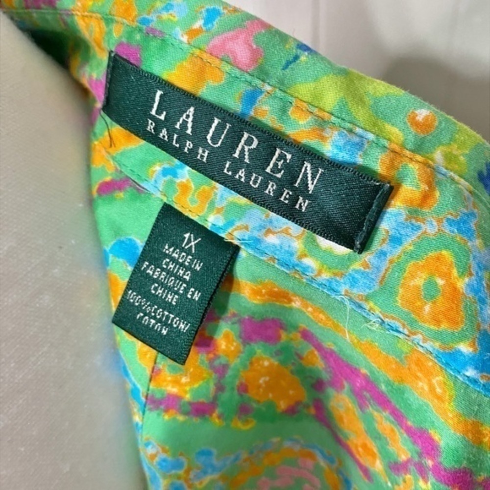 Lauren Ralph Lauren Green Paisley Button Up Top - Picture 3 of 6